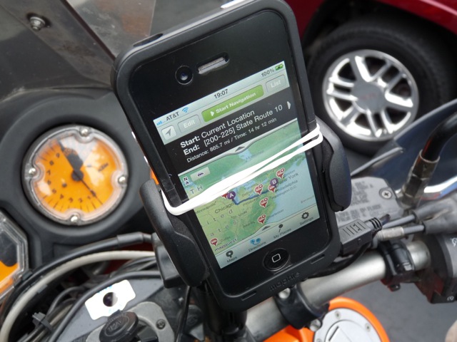 iPhone GPS pro Motocykl