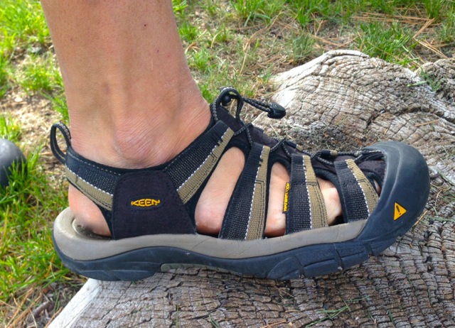 Stinky cheap keen sandals