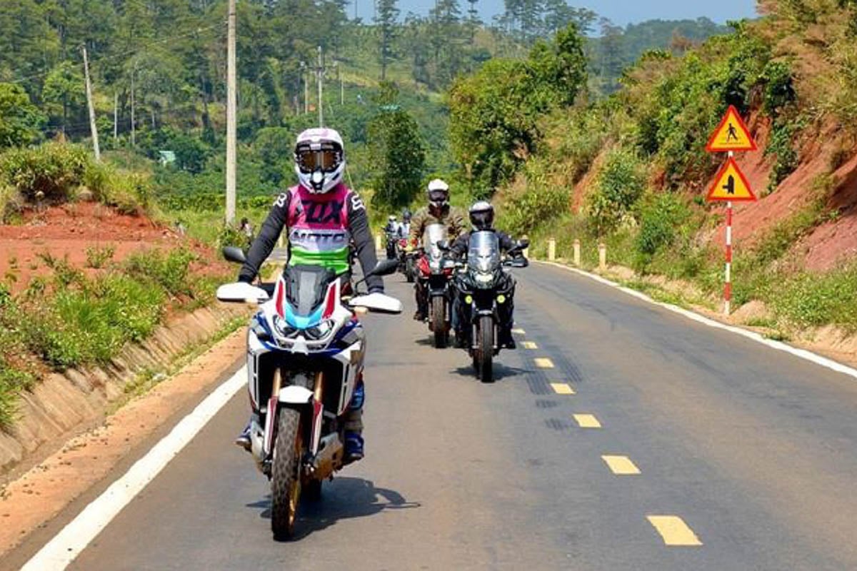 adv-vietnam-motorcycle-tour