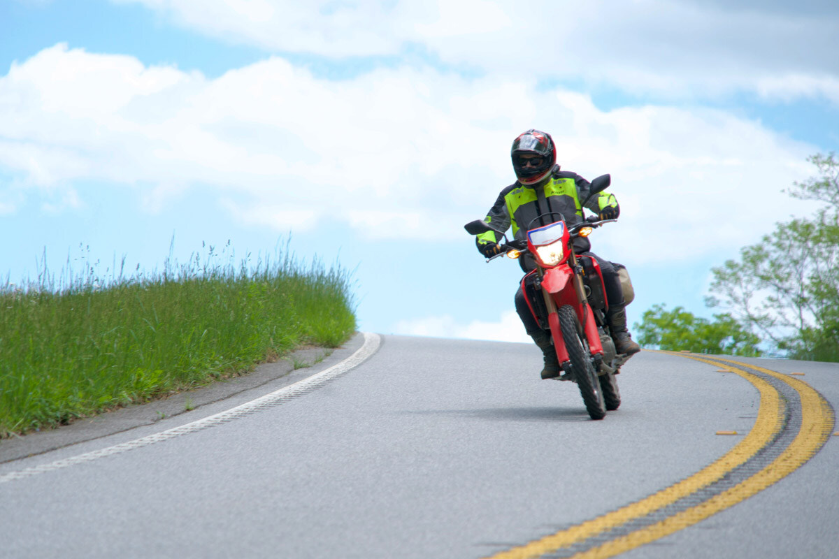 crf300l-cornering-5