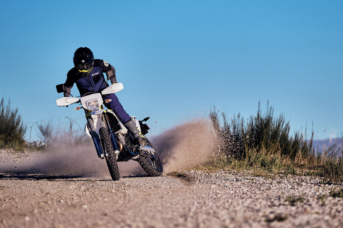 husqvarna 350s action 1