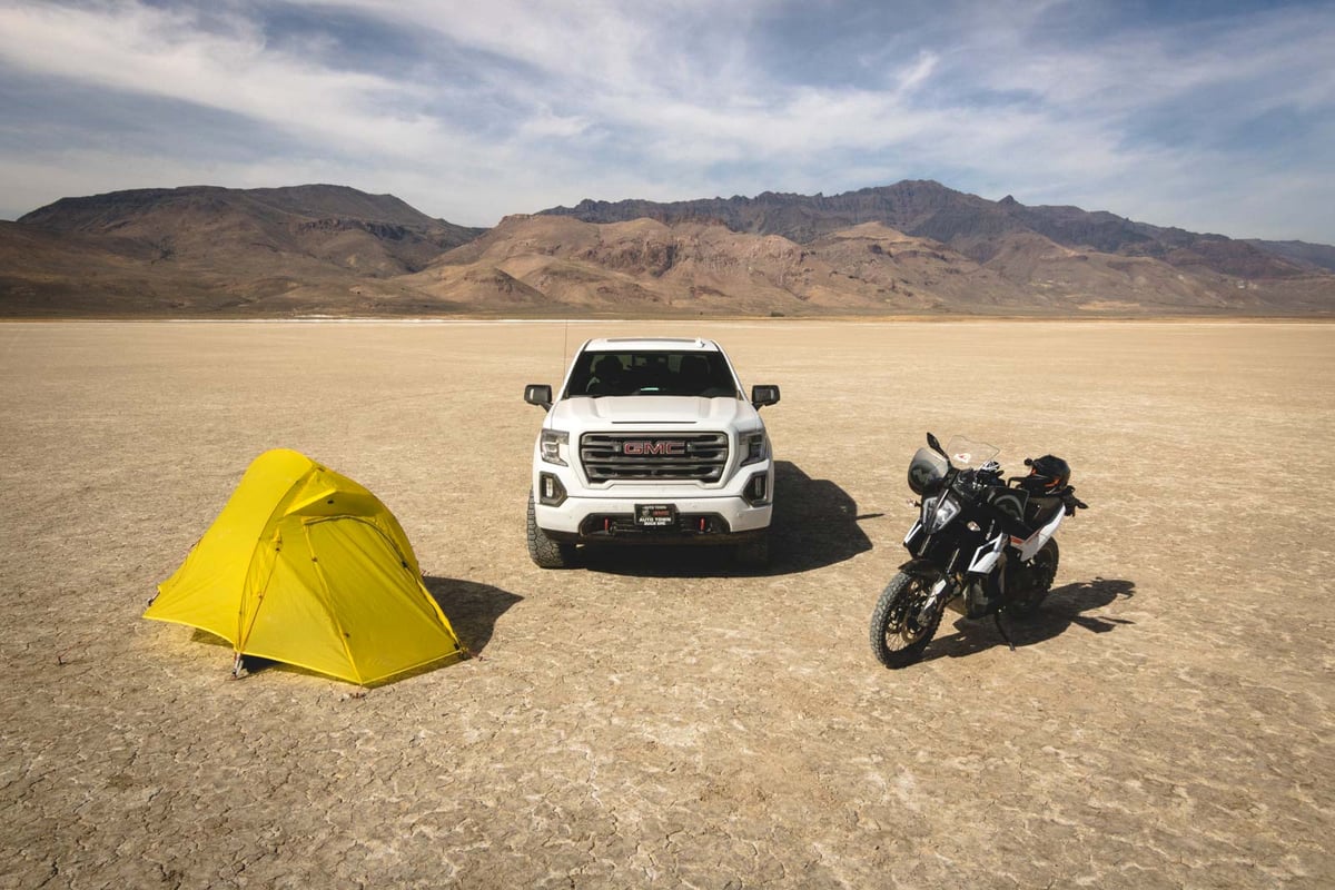 ktm-790-alvord-desert