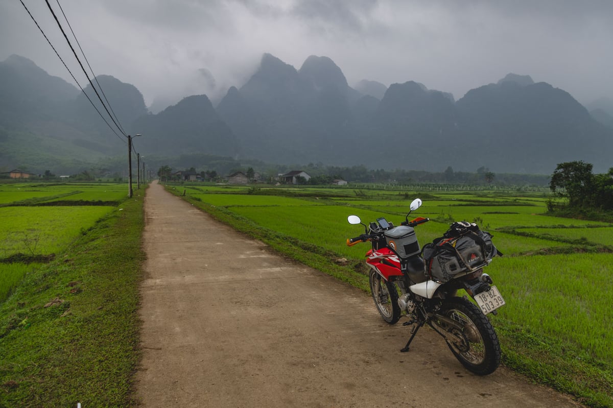 misty-mountains-motorcycling-in-vietnam