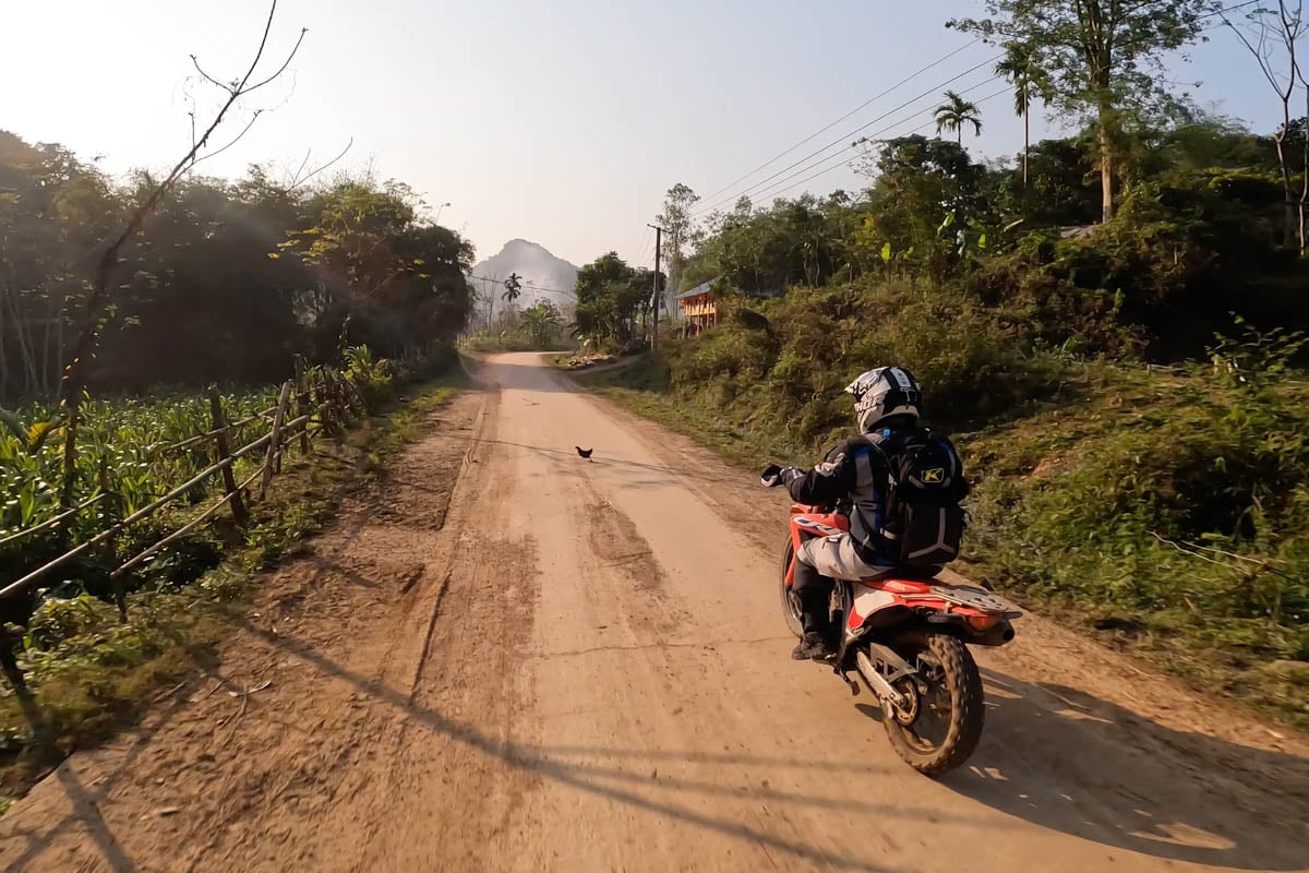 riding-in-vietnam-with-klim-mojave-pants
