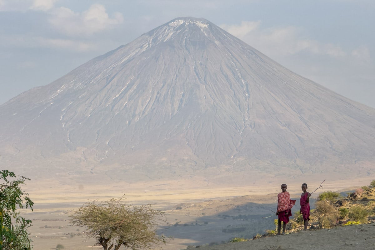 children-standing-amogst-volcano-lengai-tanzania-africa