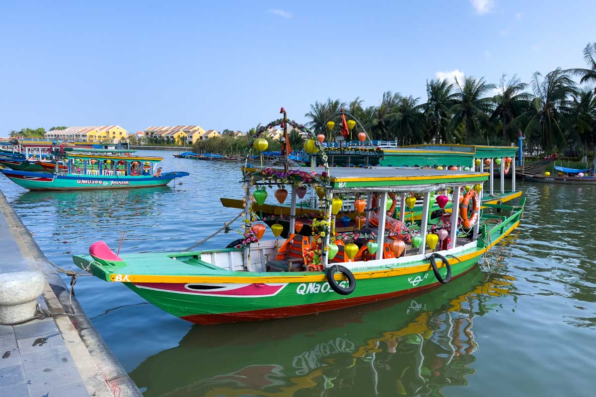 hoi-an-colorful-boat-vietnam